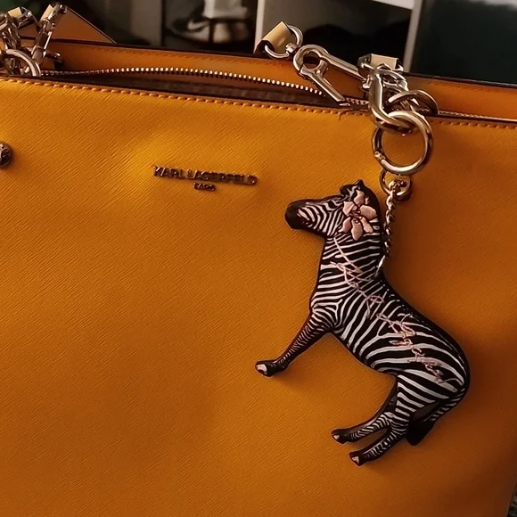 NWT- Karl Lagerfeld Paris- Women's Mango Handbag - Picture 2 of 15